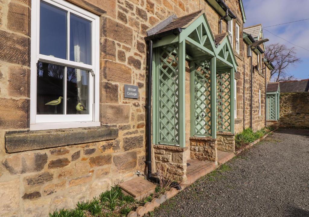 Lesbury House | Willow Cottage