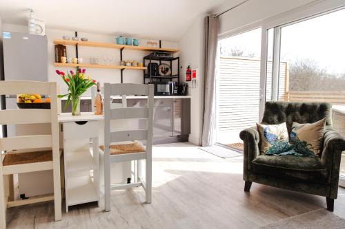 Ryde House | Willow Cottage