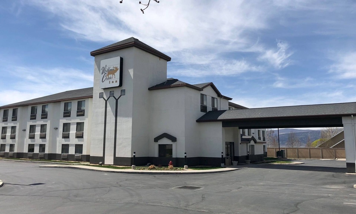 Ephraim Hotel | Willow Creek Inn