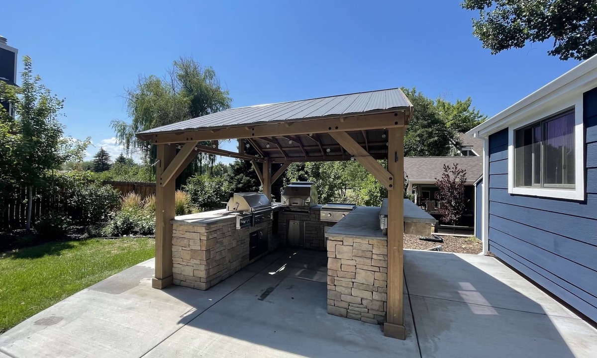 Englewood House | Willow Creek Oasis with Amazing Outdoor Kitchen