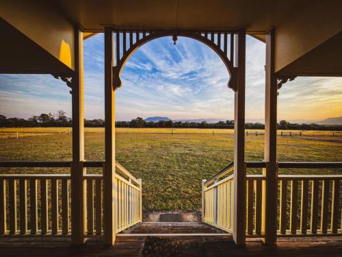 Junabee House | Willow Lodge