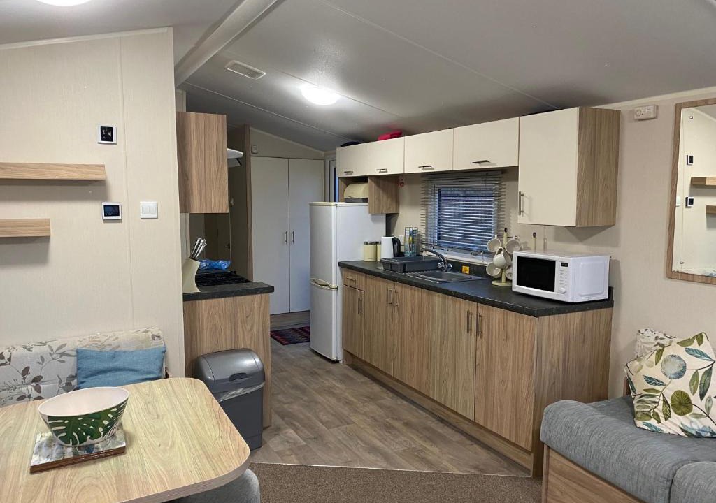 Crowle Other | Willow Lodge