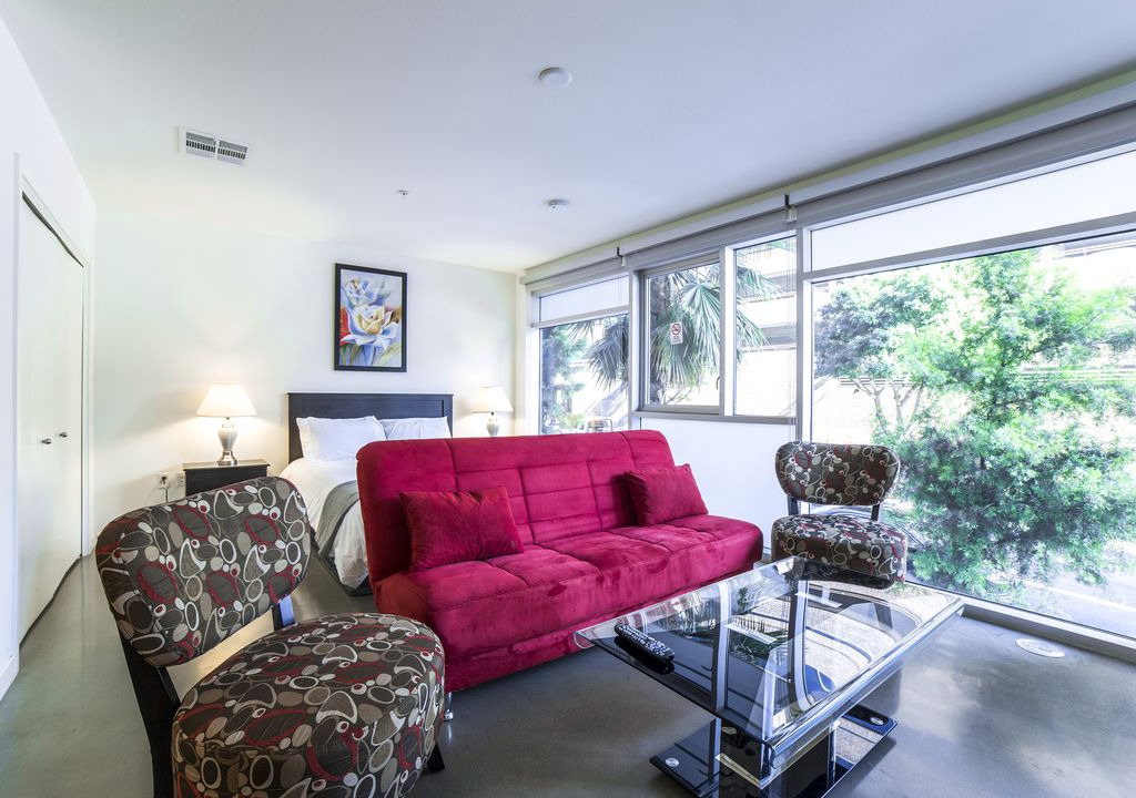 City West Apartment | Wilshire Studio Apartment