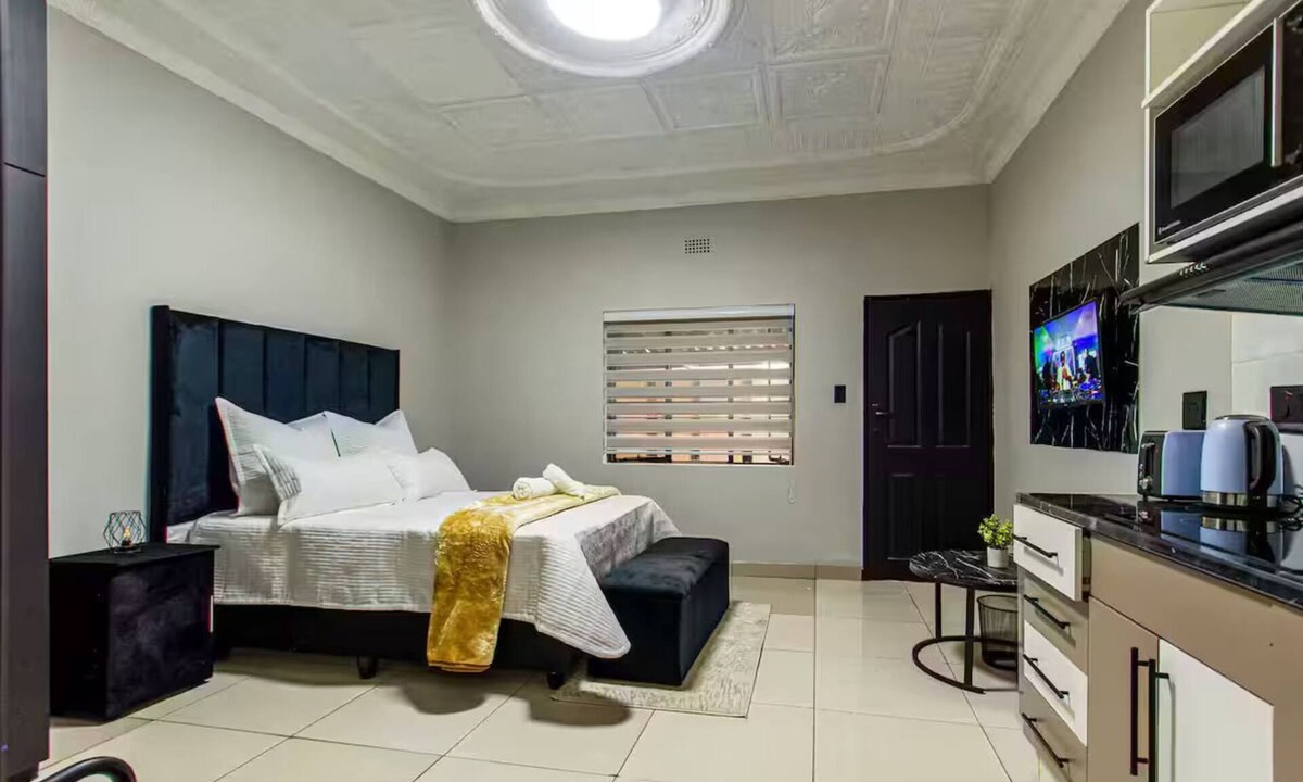 Randfontein Apartment | Win Haven Modern Serenity