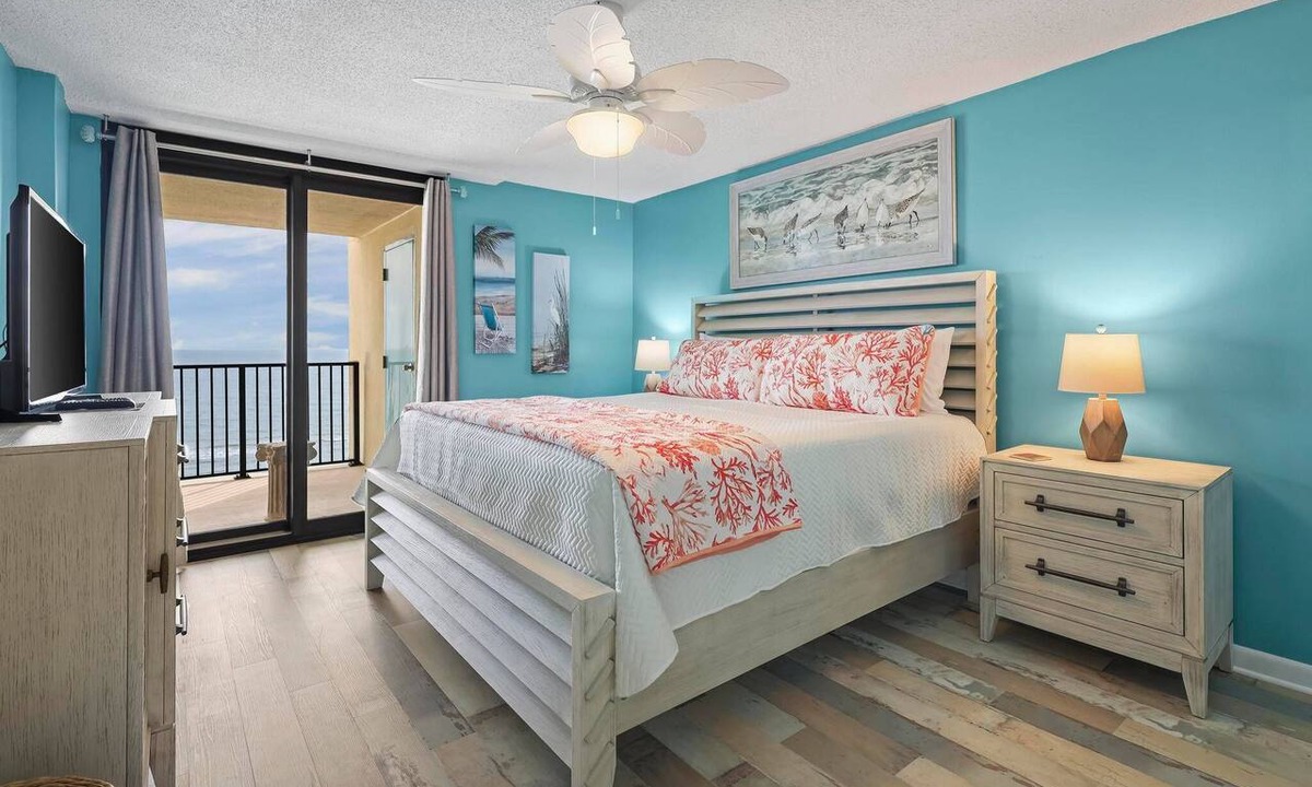 Orange Beach East Condo | Wind Drift 703 SE Gulf-Front Boater's Paradise