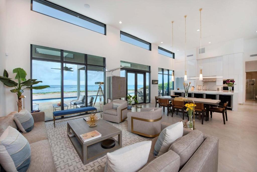 East End House | Wind Upon The Waves by Grand Cayman Villas & Condos