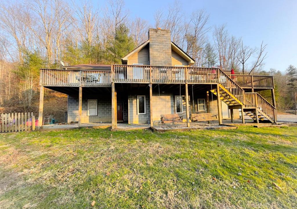 Ashley Oaks House | Windrock Retreat