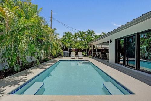 Bel Air House | Windward Escape