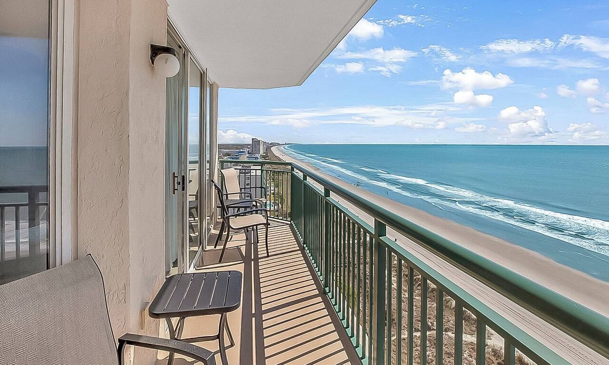 Windy Hill Condo | Windy Hill Dunes #1501 Oceanfront End Unit