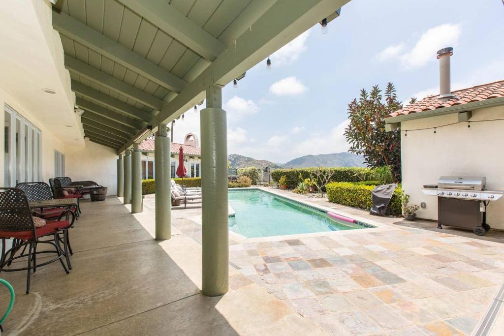 Fallbrook House | Wine in Doubt, Catch a Red I - Active Winery Home