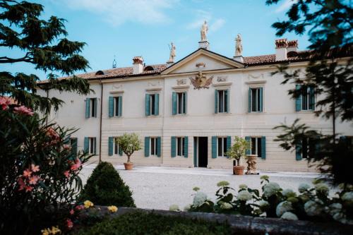 Tregnago House | Wine Relais Villa Cipolla Pieropan