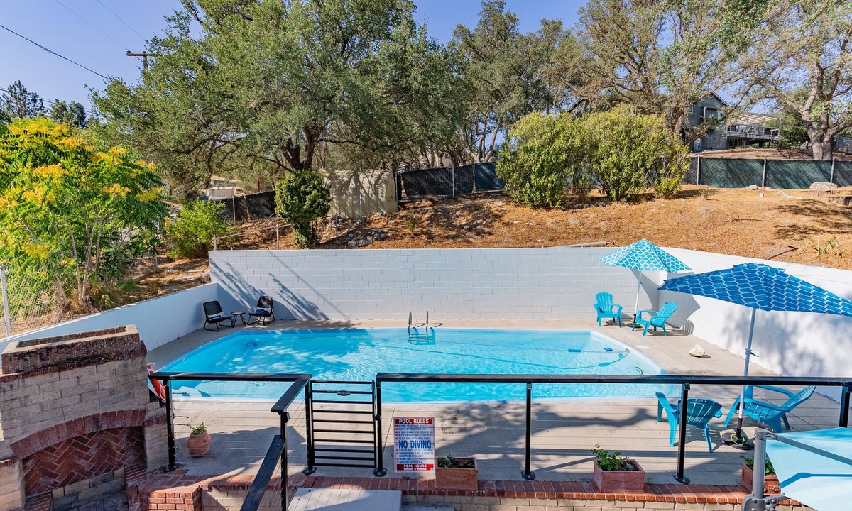 Paso Robles House | Winemakers Home Mid-Century ModernPool⛱Walk to Downtown Paso!