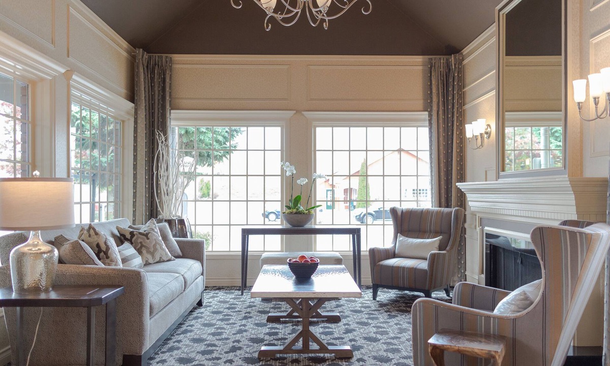 Meridian Hotel | Wingate by Wyndham Bellingham Heritage Inn