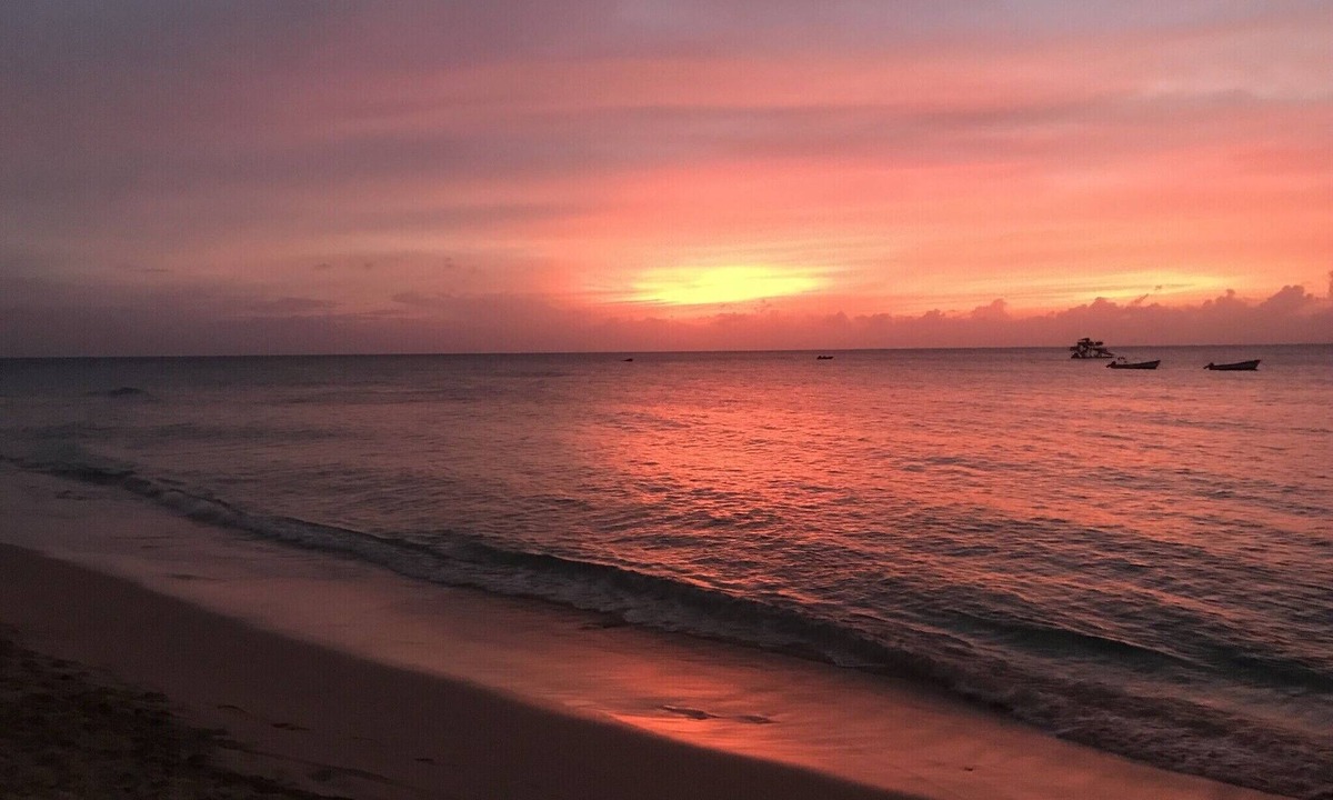 Halcyon Heights Condo | Winter/Spring Bookings! Anidele Spice - 1BR in Historic Holetown near Beach/Pool
