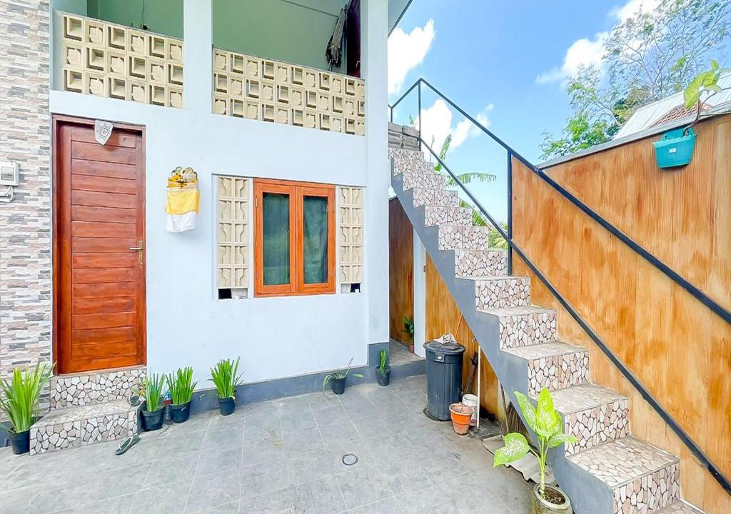 Blahbatuh Hotel | Winy House