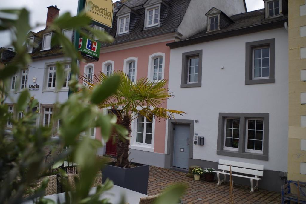 Maximin House | Wohnen am Ufer der Mosel in Trier