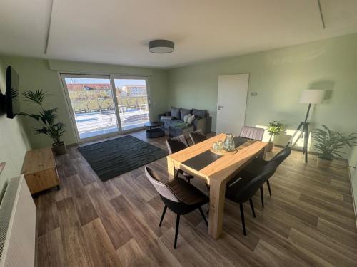 Wandersleben Apartment | Wohnung bei den Drei Gleichen #S