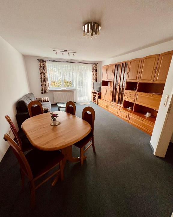 Wendelstein Apartment | Wohnung I Balkon I Messenähe I getrennte Schlafmöglichkeiten