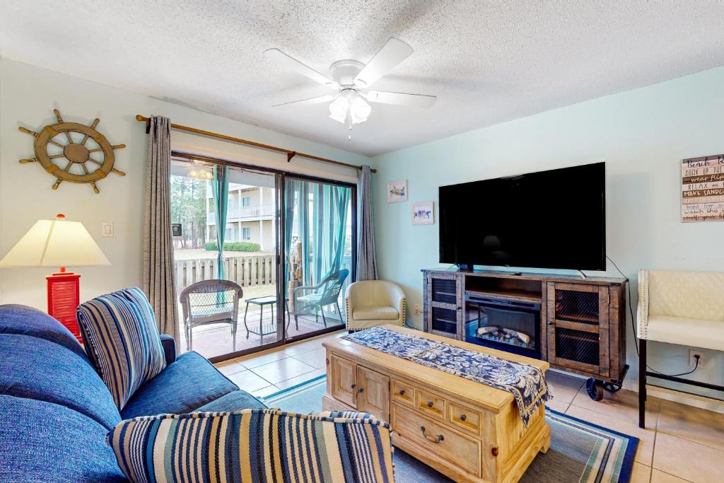 Orange Beach Apartment | Wolf Bay Villas 106