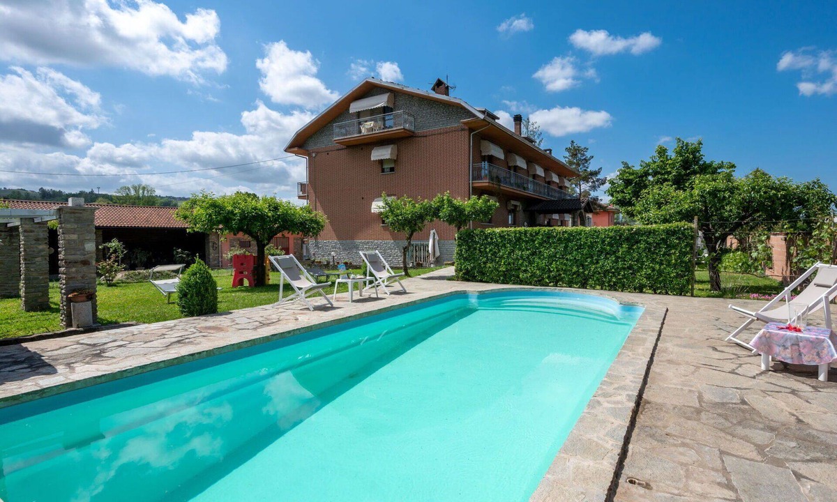 Castiglione Tinella House | Wonderful villa for 4 guests with WIFI, private pool, TV, terrace and panoramic view