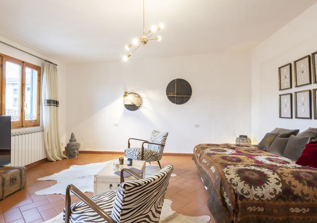 Santa Maria Novella Apartment | Wonderful flat w/Terrace 3min from S.Maria Novella