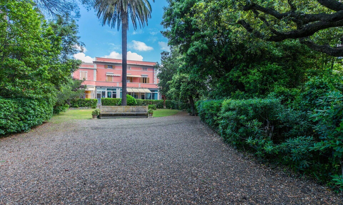 Castiglioncello Villa | Wonderful villa for 6 guests with A/C, WIFI, TV, terrace and pets allowed