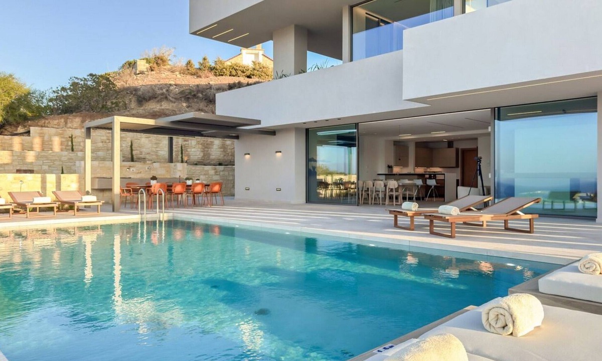 Kissamos Villa | Wonderful Kissamos Villa | Villa Aphrodite's Bliss | 5 Bedrooms | Breathtaking Sea Views | Private Outdoor Pool | Private Furnished Terrace | Peaceful Outdoor Ambiance | Prime Location