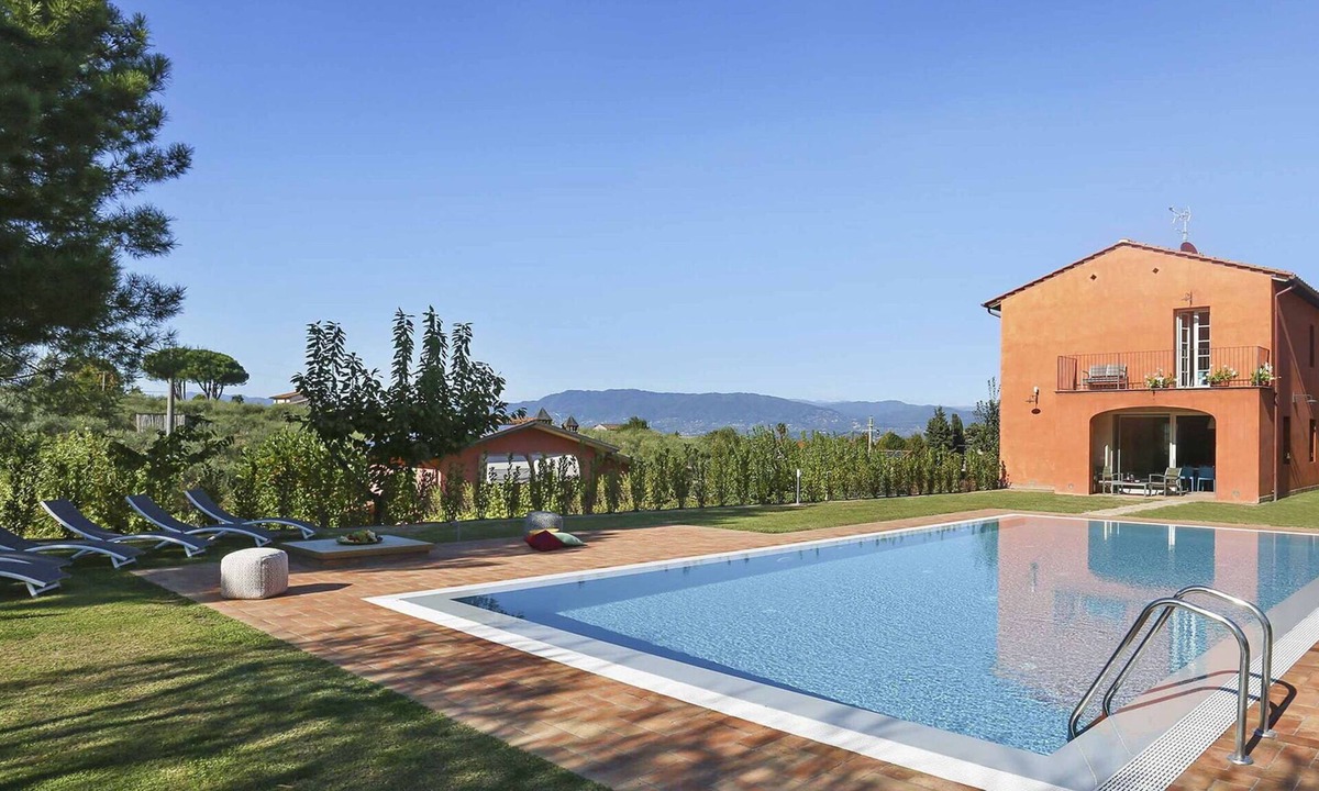 Colle di Compito Villa | Wonderful private villa with private pool, WIFI, A/C, TV, balcony and panoramic view, close to L.