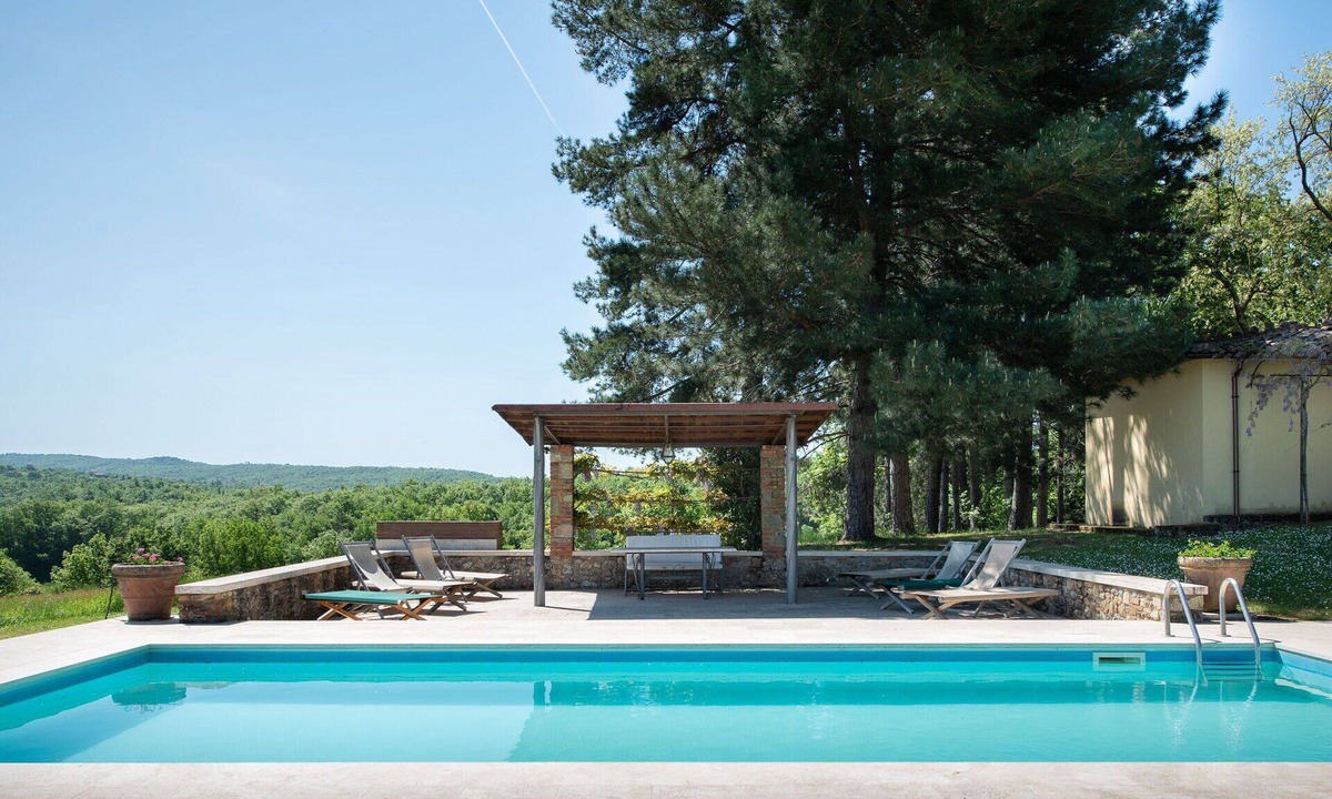 Bucine Villa | Wonderful private villa for 22 guests with WIFI, A/C, private pool, TV, patio and panoramic view