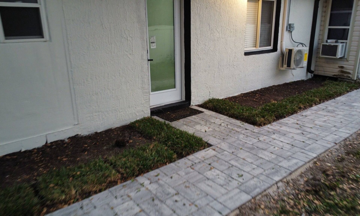 Southeast Orlando Apartment | Wonderful studio with AC in vibrant Orlando