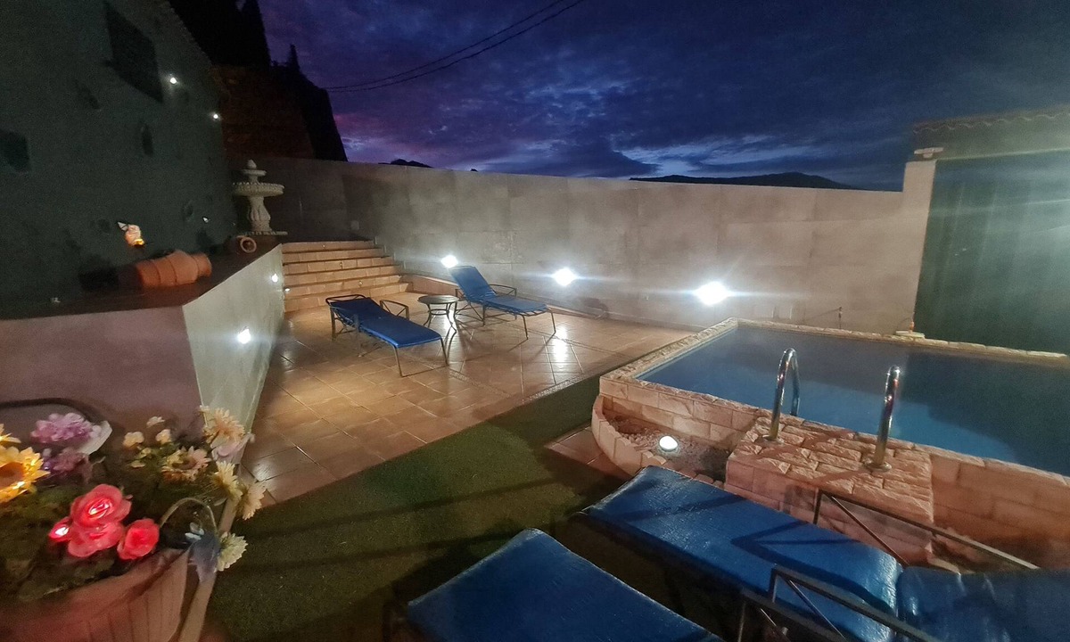 La Solana Cottage | Wonderful typical Canarian house with outdoor pool and wifi in the mountains.