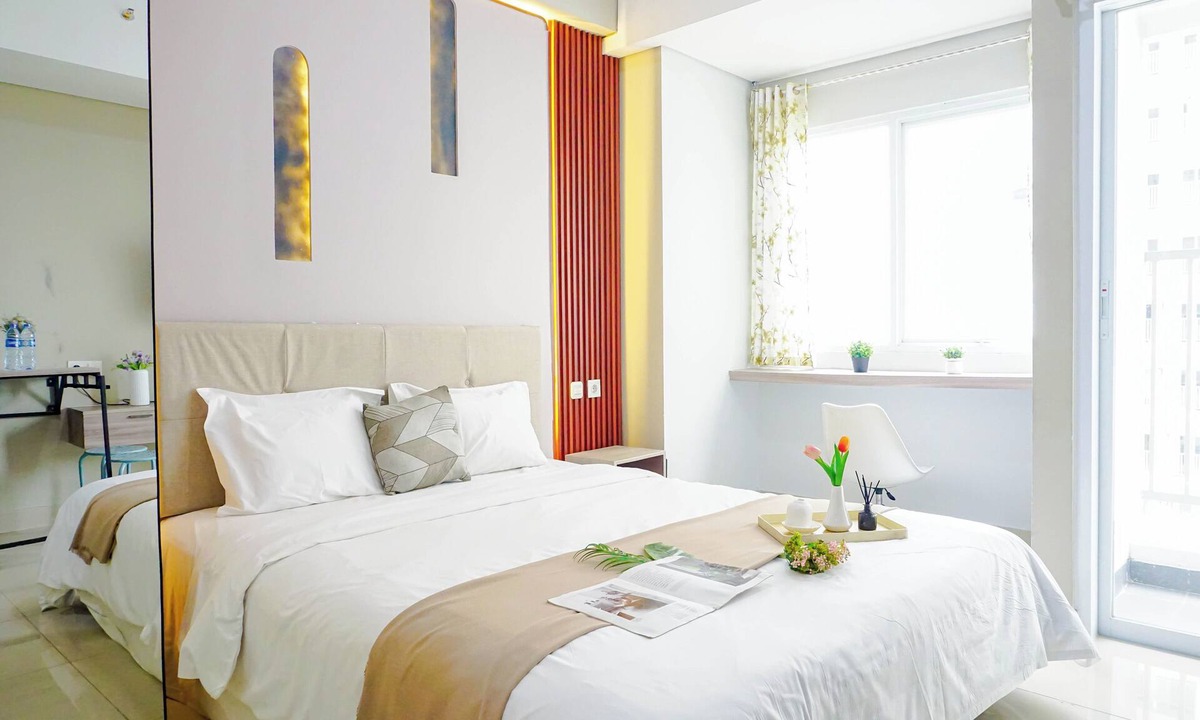 Kedungmanggu Apartment | Wood Accent Studio At Royal Sentul Park Apartment