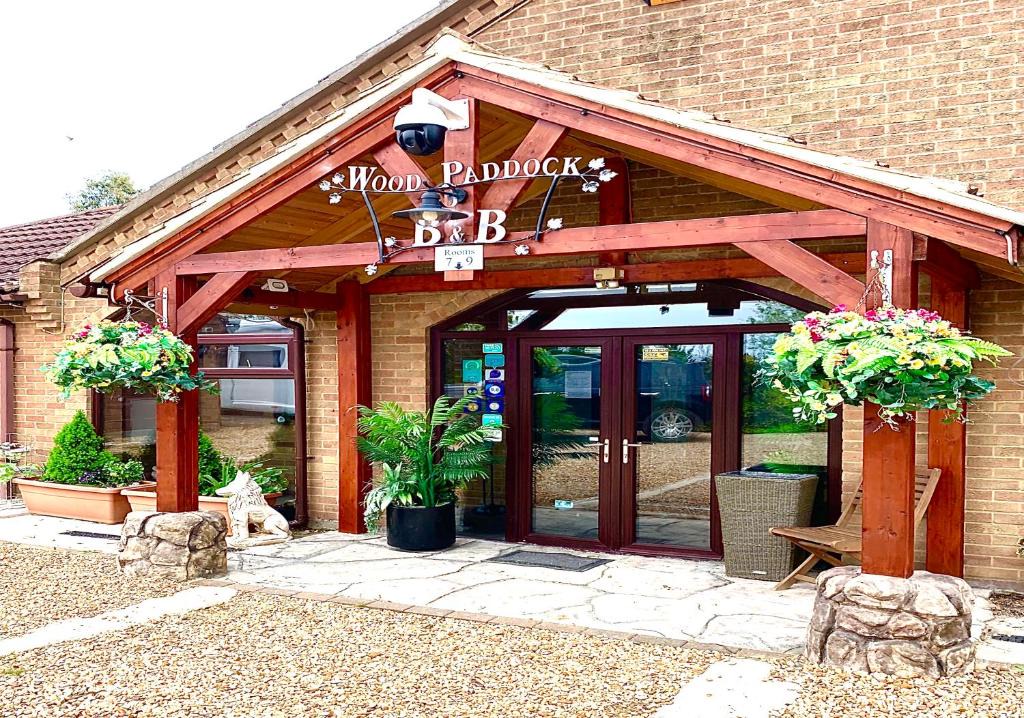March Bed & Breakfast | Woodpaddock Bed & Breakfast