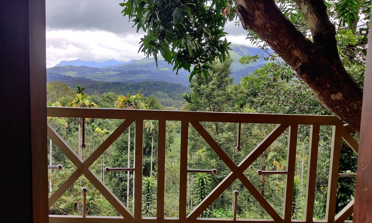 Kalpetta Hotel | woodrose resort