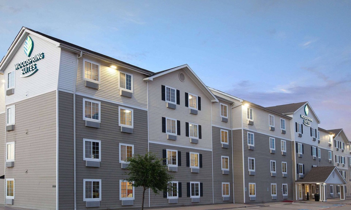 Chinatown Hotel | WoodSpring Suites Houston Westchase