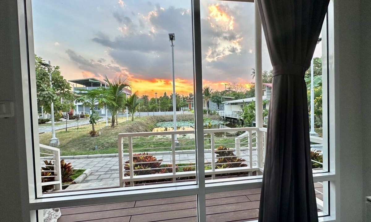 Phra Pradaeng Hotel | WoodViewResort