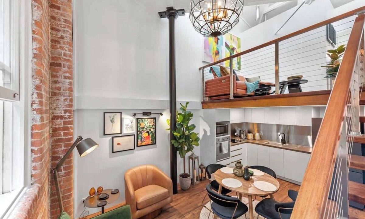 Teneriffe Apartment | Woolstore Elegance ~ 2Bed/2Bath/1Car ~ Teneriffe