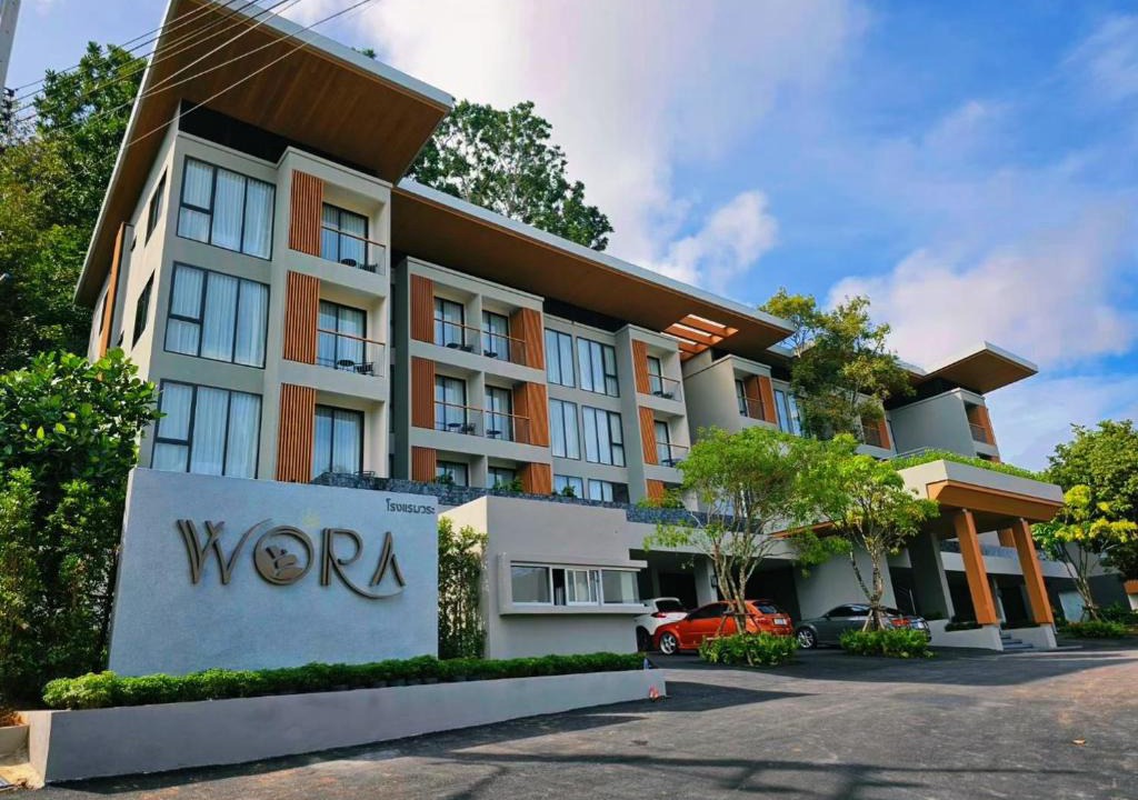 Ratsada Hotel | Wora Phuket
