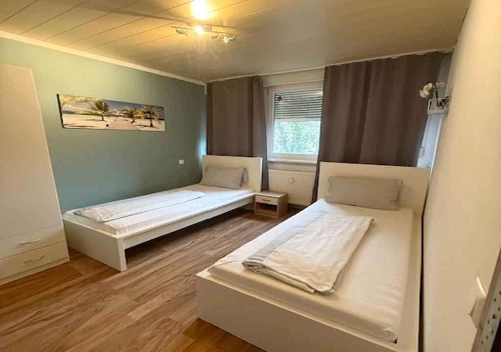 Bensberg Apartment | Work and Stay Bergisch Gladbach