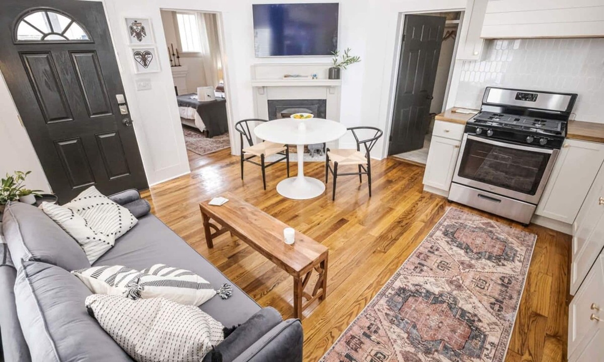 Downtown House | Work Crew Haven Spacious Corporate Lodging
