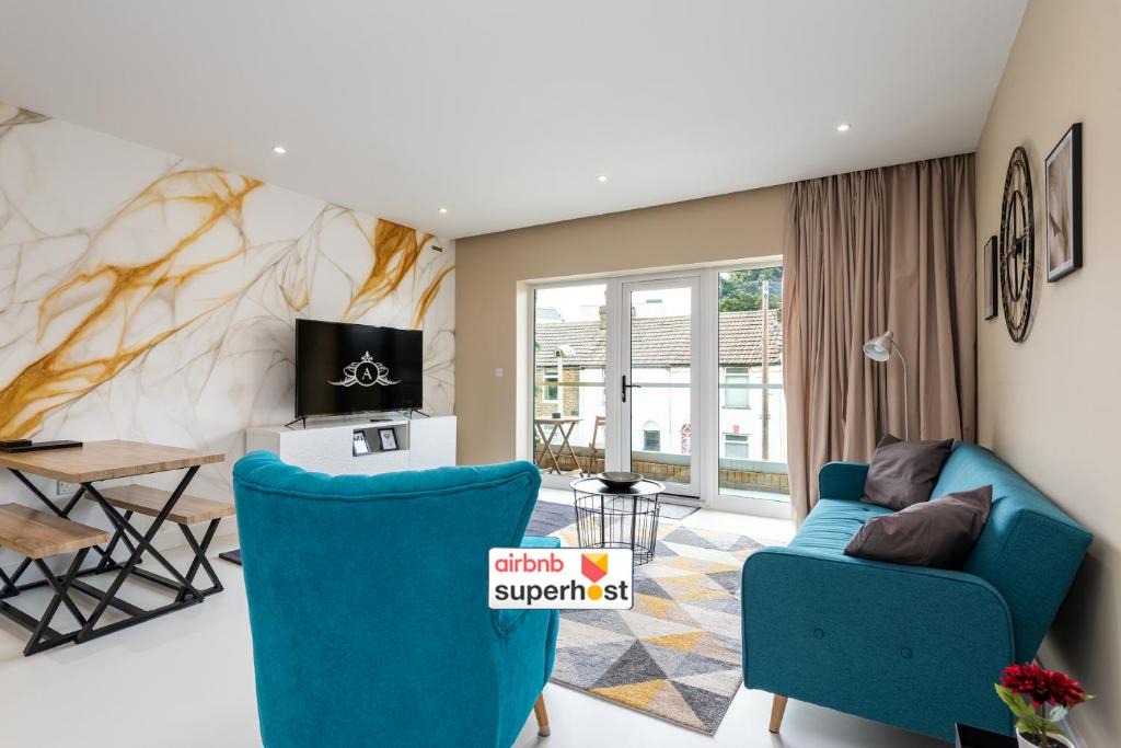 Gillingham Apartment | Working in Medway Stay with top rated hosts - Apartment 4