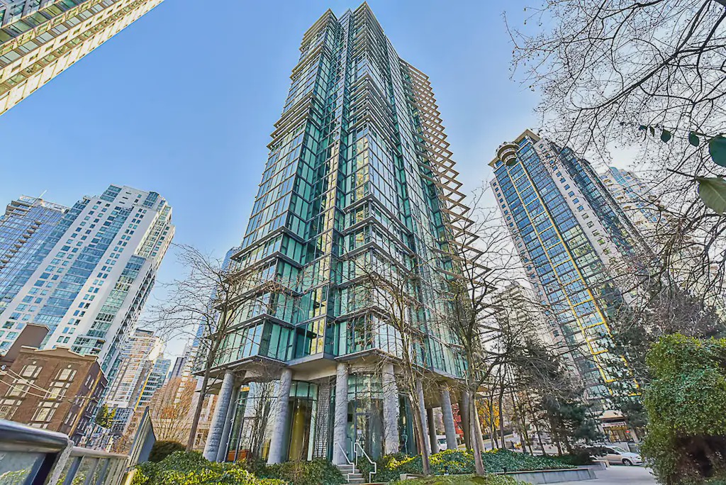 Coal Harbour Condo | Wow! Coal Harbour Beauty