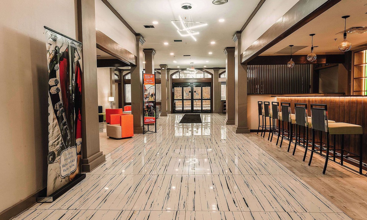 Lackey Hotel | Wyndham Garden Williamsburg Busch Gardens Area