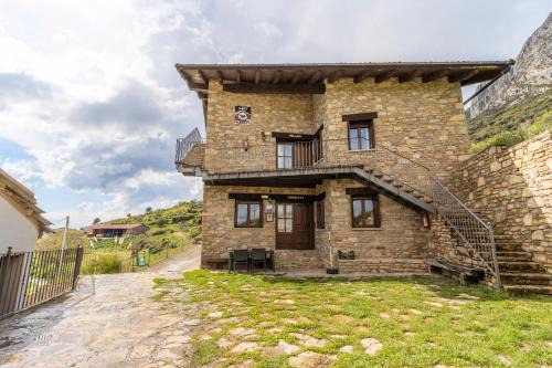 Valle de Lierp Apartment | Xisqueta