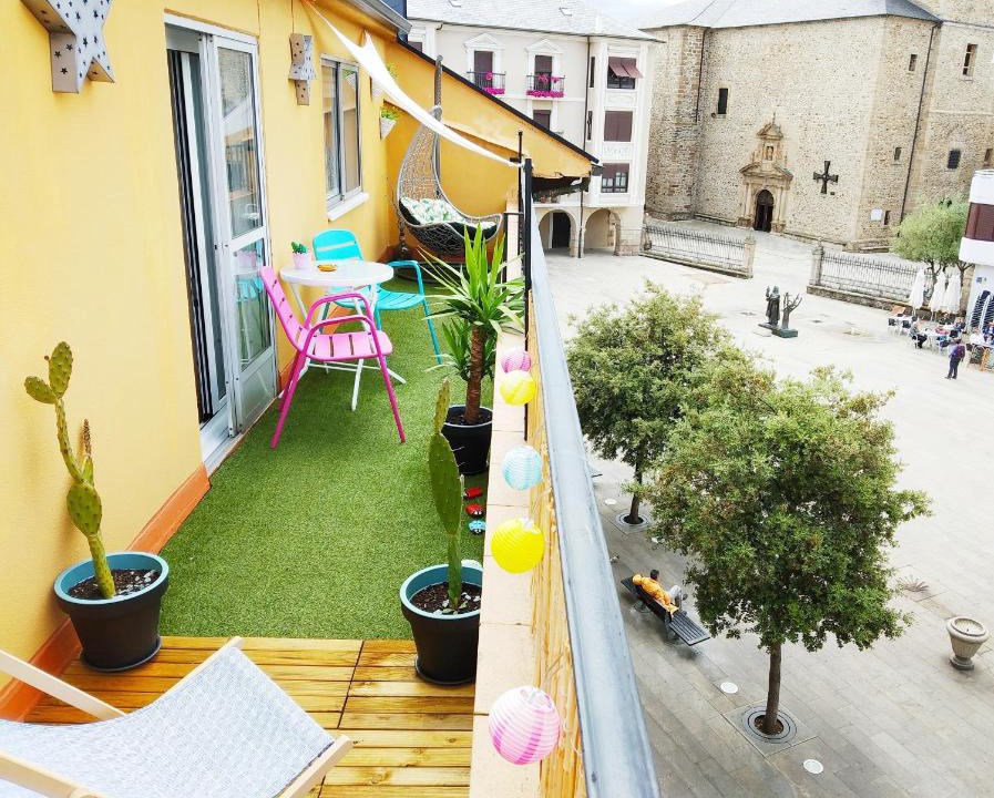 Ponferrada Apartment | XOXO - Encina