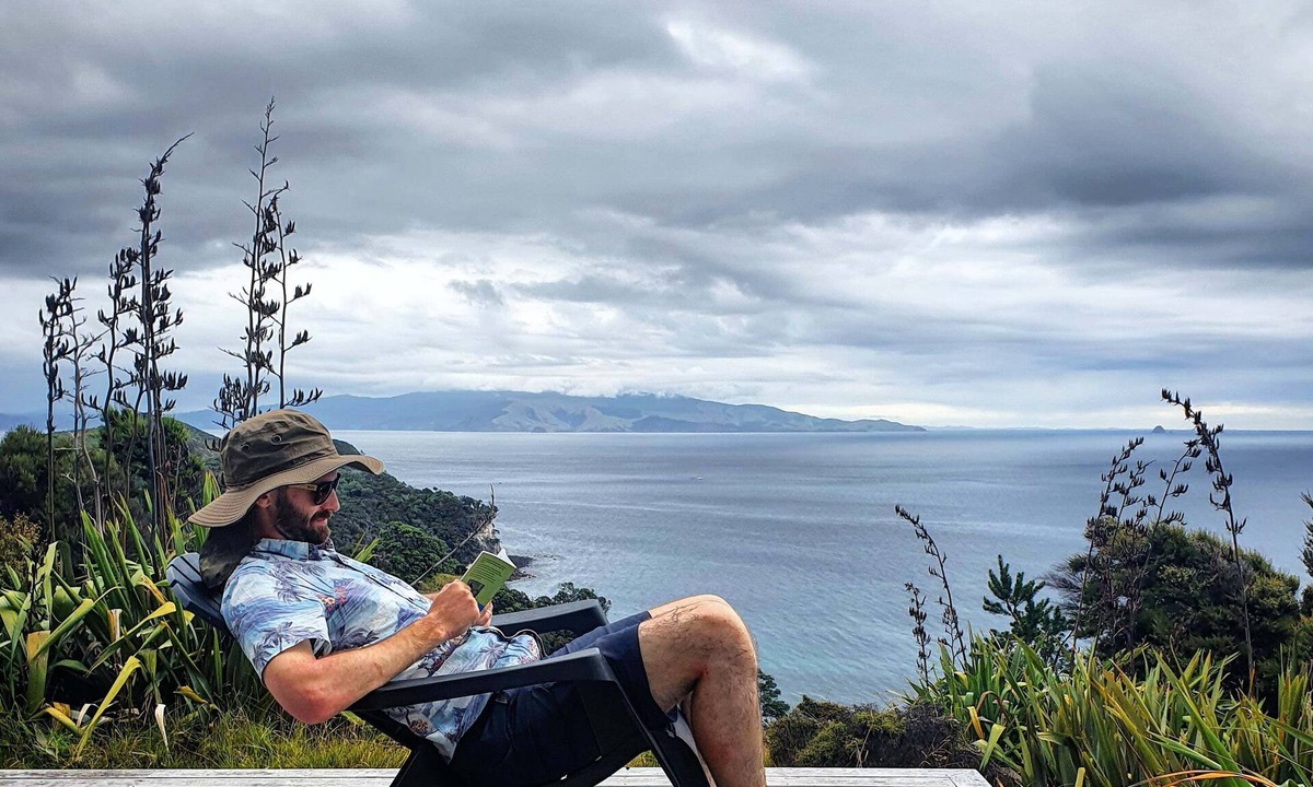 Great Barrier Island Apartment | XSPOT Cliff 4WD holiday apartment for two - Spectacular 270° Hauraki Gulf views