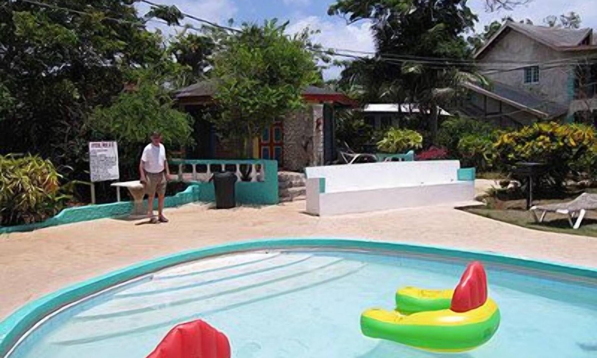 West End Hotel | Xtabi Resort