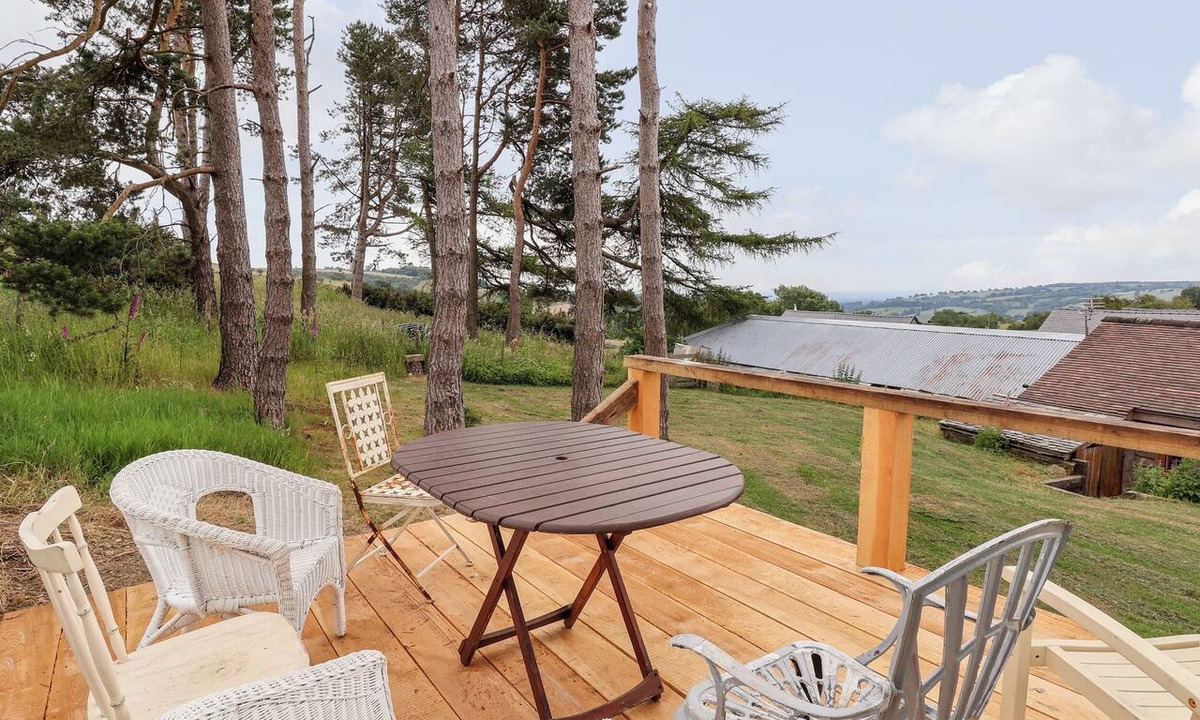 Pontfadog Cottage | Y Caban