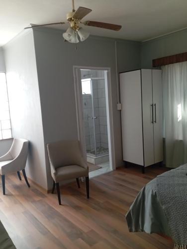 Edenvale Apartment | Yakhe spacious self catering accommodation