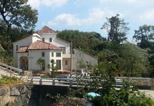 Sokcho House | Yangyang Darosan Pension